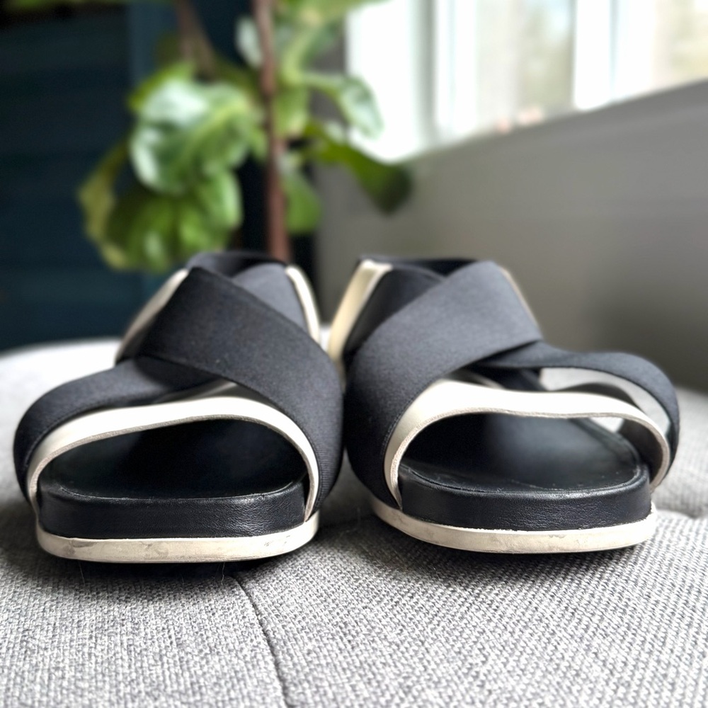 Camper Atonic black and off-white Cross-Strap Women’s Sandal - Picture 3 of 10